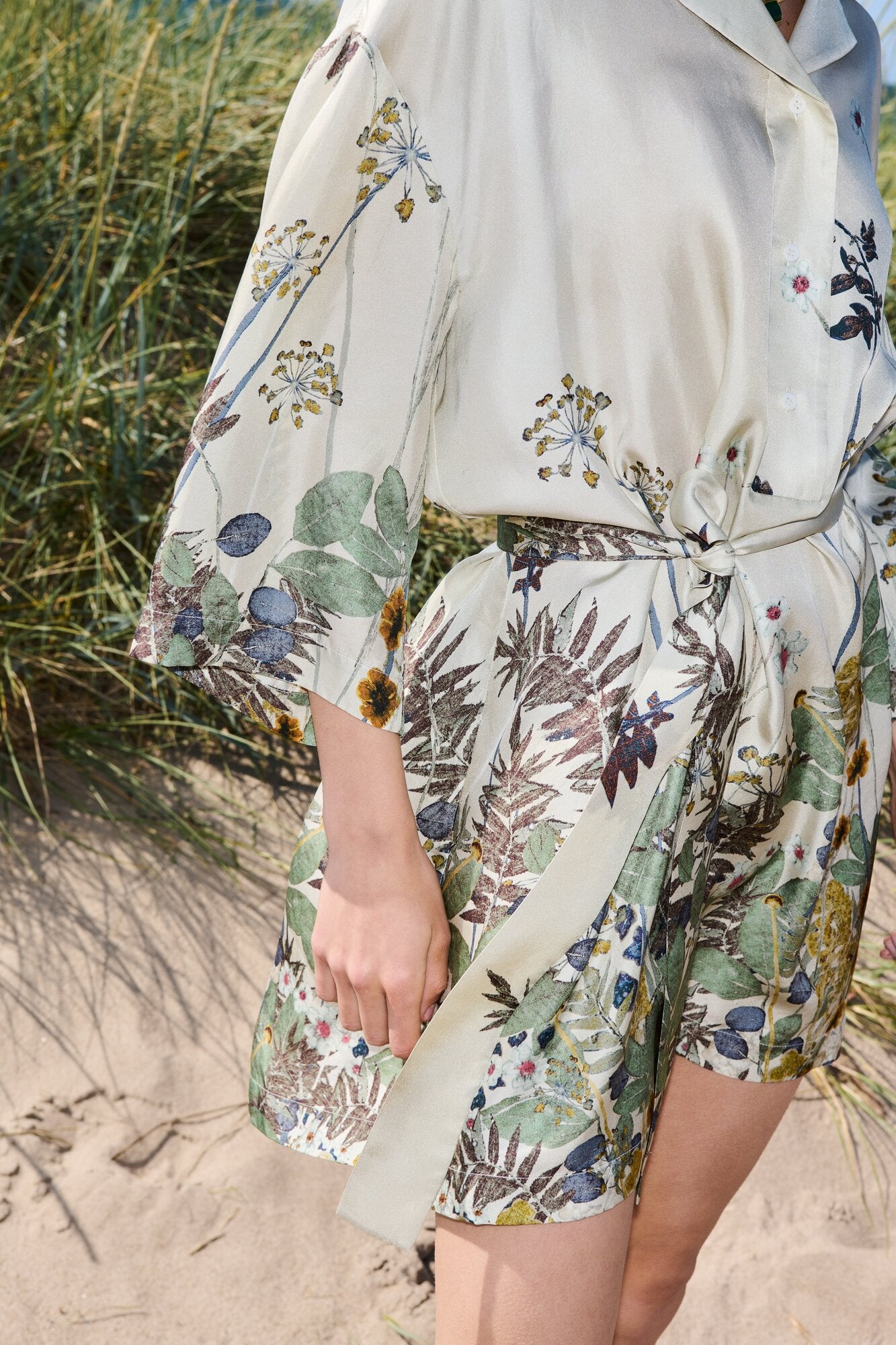 Ratana silkekjole - Print Creme